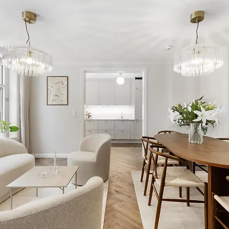Classic And Stylish Centrally Located In Apartamento *