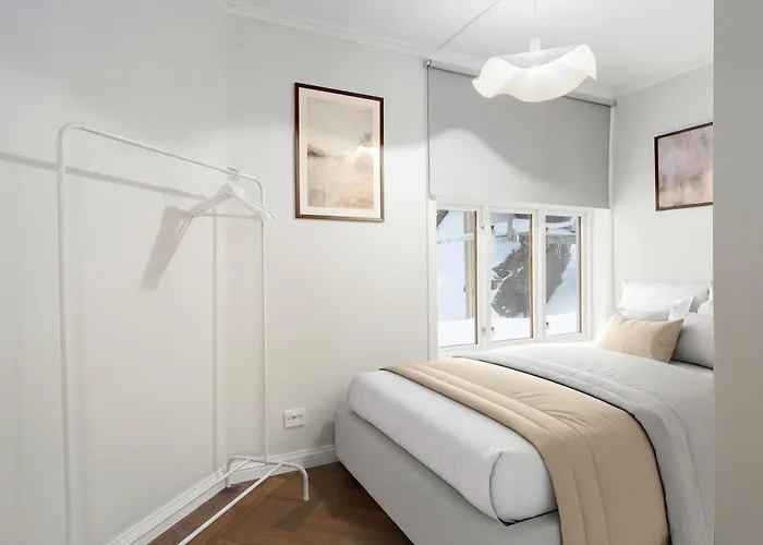Classic And Stylish Centrally Located In Apartamento